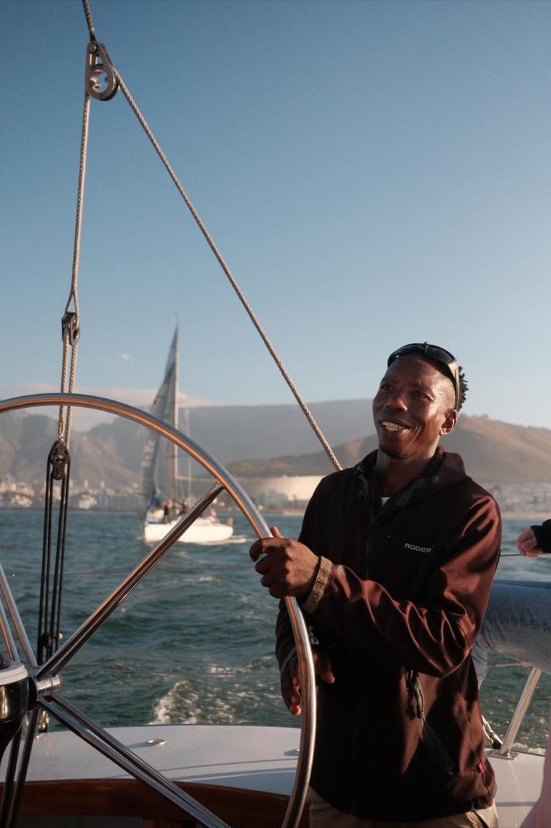 Asenathi at Warrior's wheel, Table Mountain behind