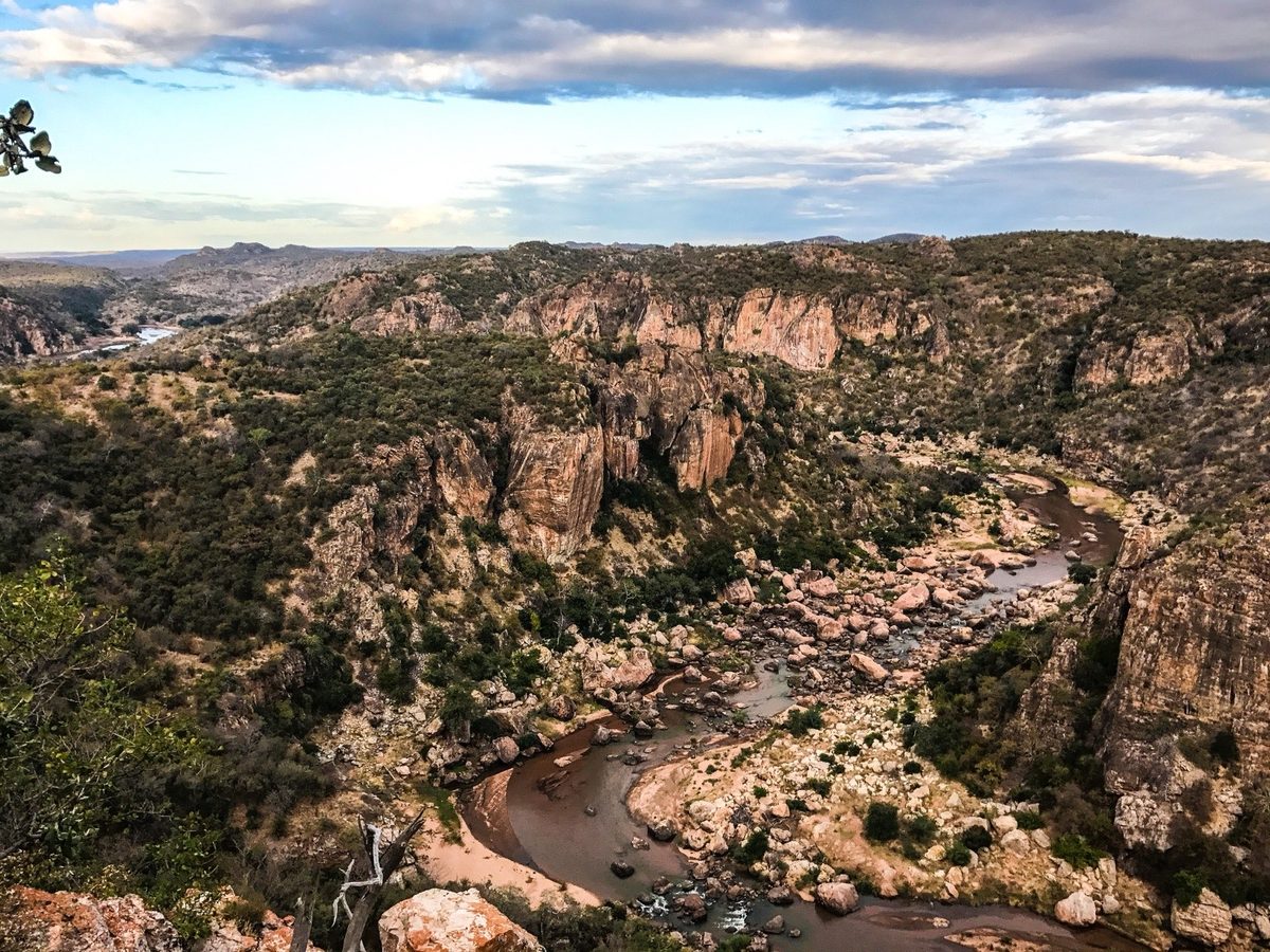 Lanner Gorge, where the Luvuvhu cuts through the mountains